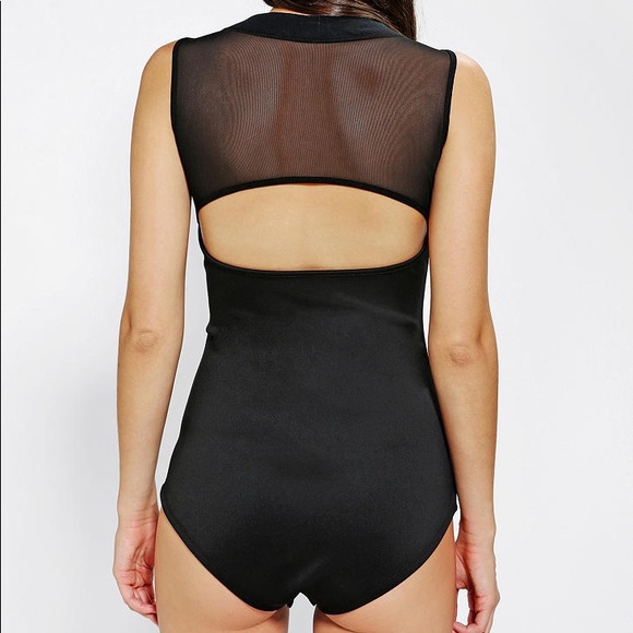 [Silence + Noise] Black Bomber Bodysuit - Picture 3 of 7